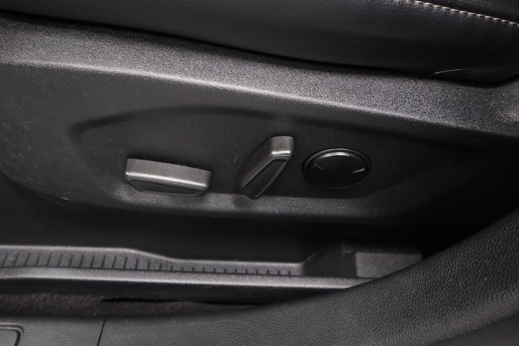 Certified 2024 Ford Edge SEL image 24