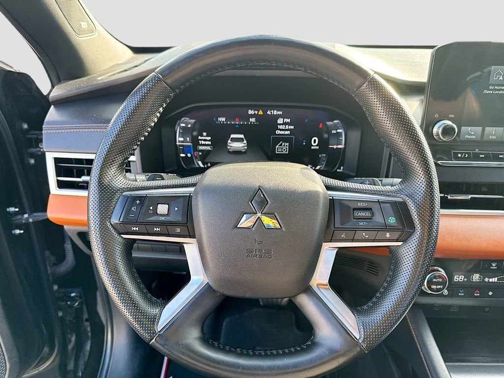 Used 2022 Mitsubishi Outlander SEL image 12