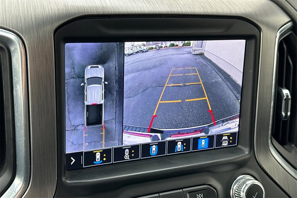 Used 2022 GMC Sierra 3500 Denali image 20