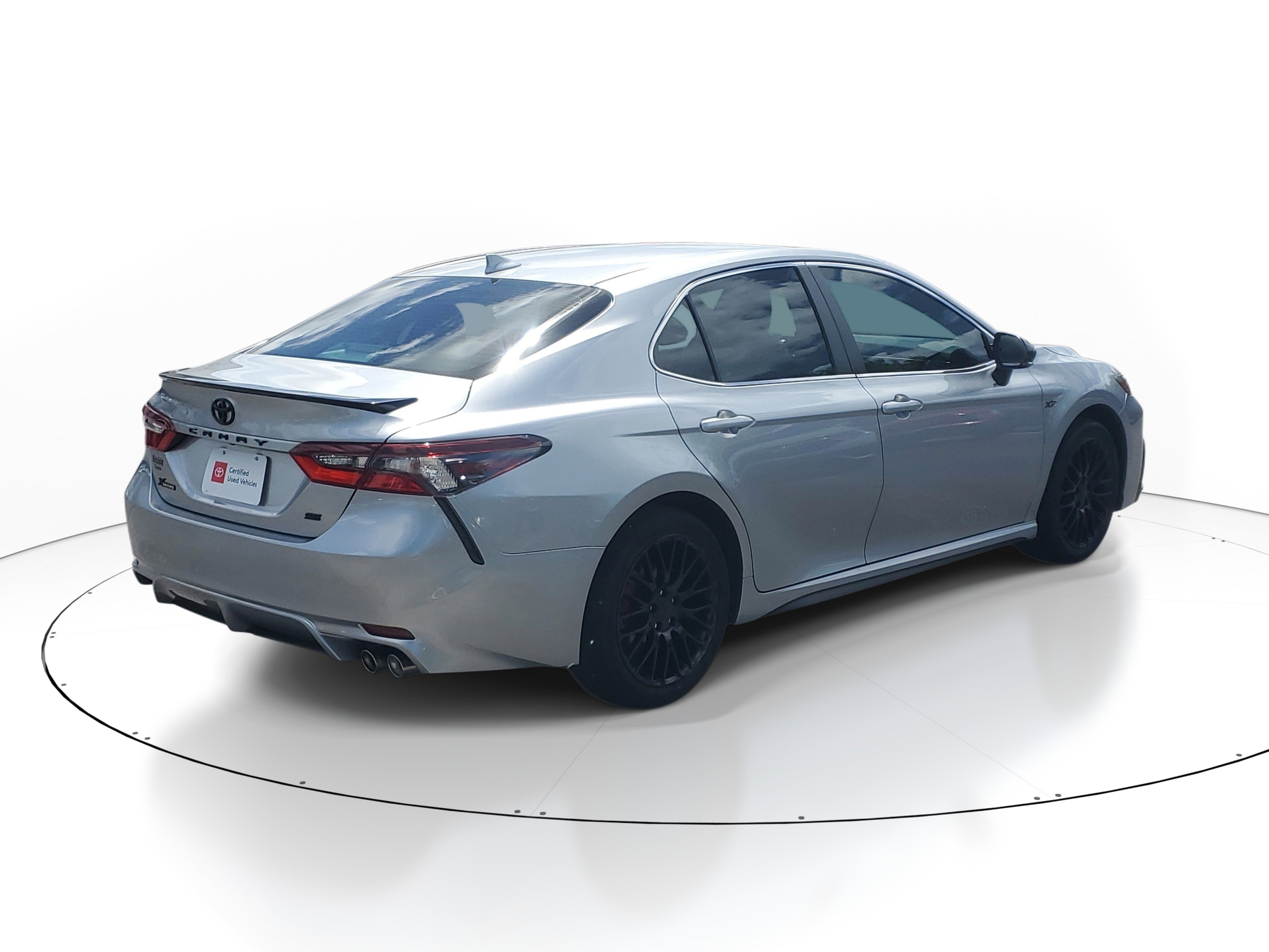 Certified 2023 Toyota Camry SE image 6