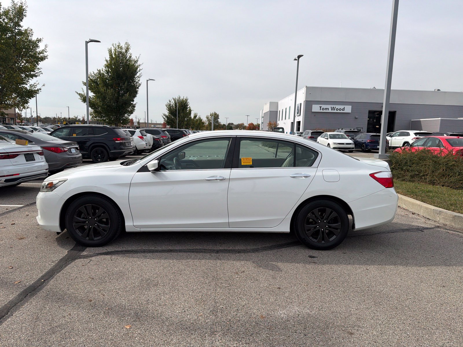 Used 2014 Honda Accord LX image 8