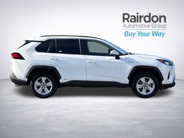 Used 2020 Toyota RAV4 LE AWD/4WD image 8