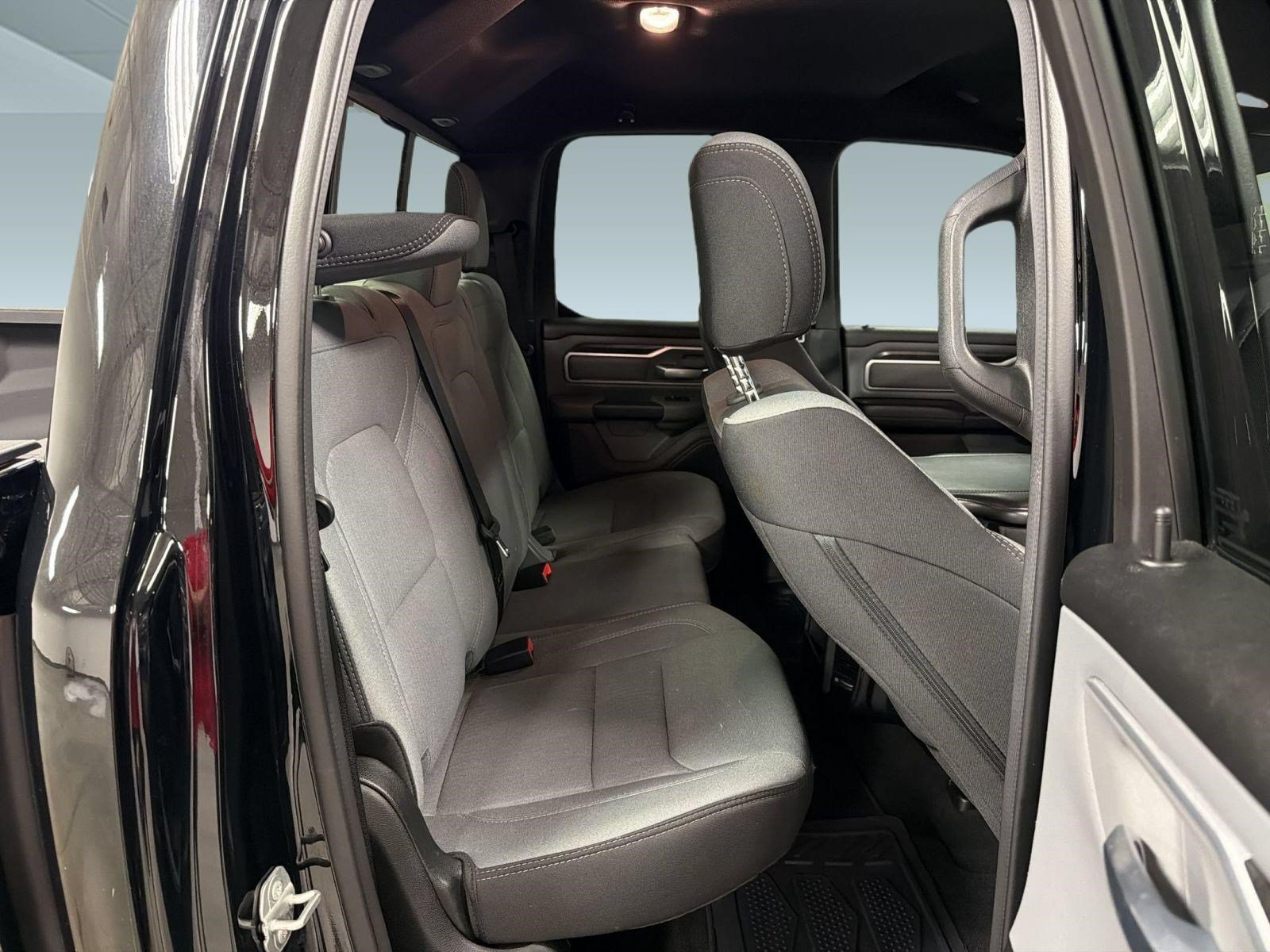 Used 2023 RAM 1500 Big Horn AWD/4WD image 31