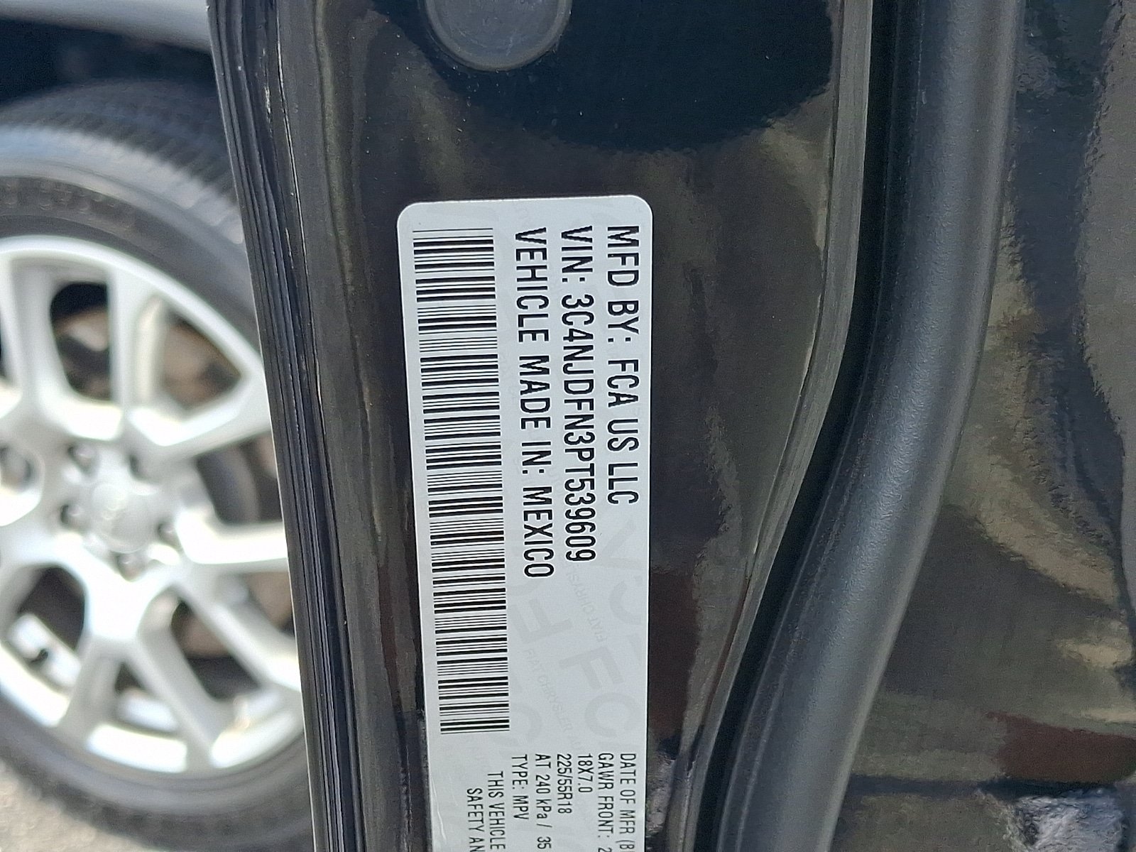 Used 2023 Jeep Compass Latitude AWD/4WD image 26