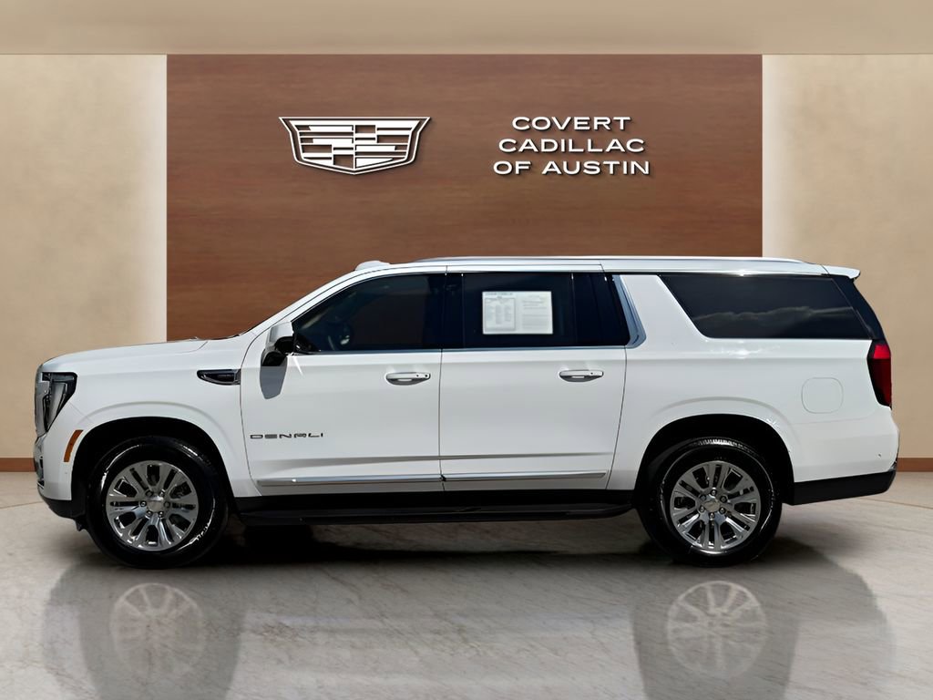 Used 2025 GMC Yukon XL Denali AWD/4WD image 4