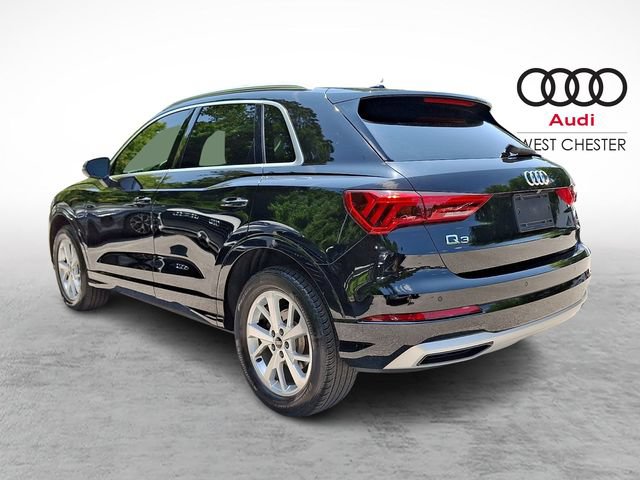 Certified 2023 Audi Q3 2.0T Premium w/ Convenience Package AWD/4WD image 4