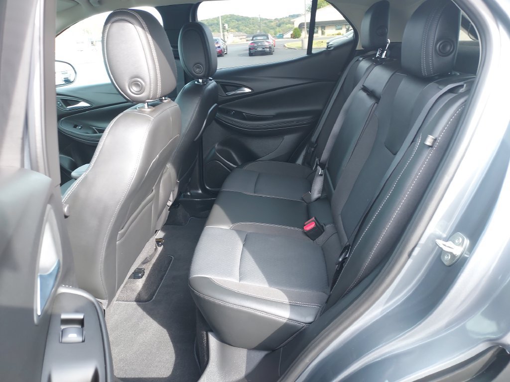 Used 2022 Buick Encore GX Select FWD image 14