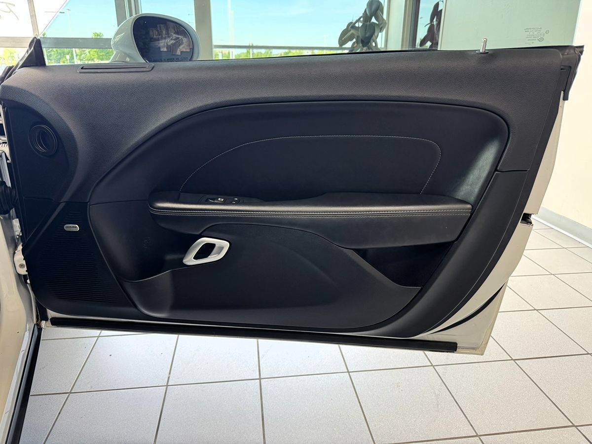 Used 2018 Dodge Challenger R/T Plus RWD image 17
