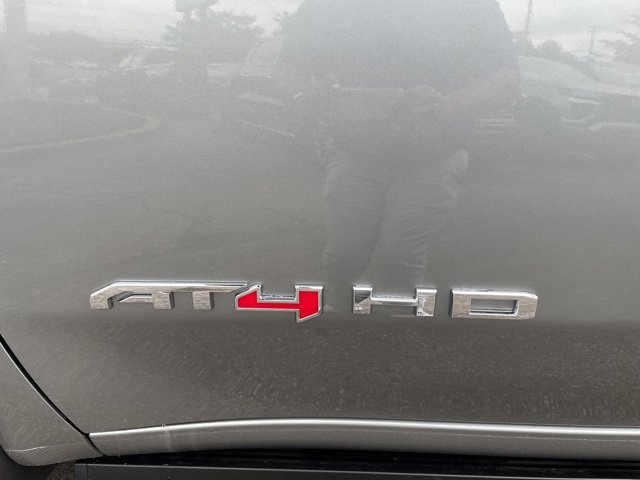 New 2026 GMC Sierra 2500 AT4 w/ AT4 Premium Plus Package image 9