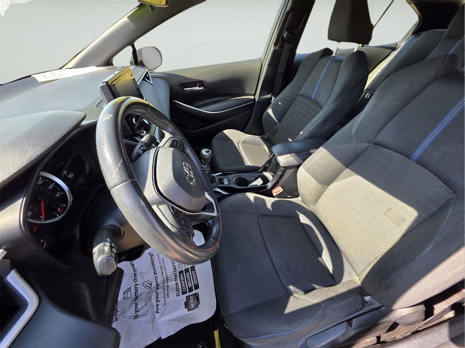 Used 2022 Toyota Corolla SE image 11