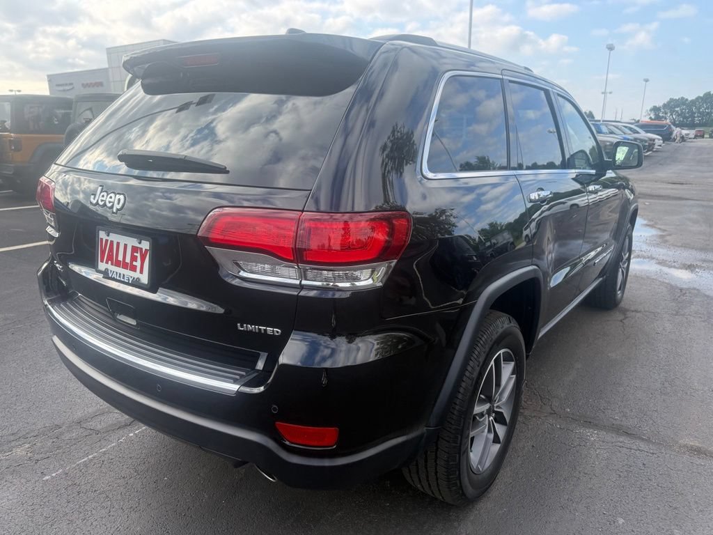Used 2022 Jeep Grand Cherokee Limited AWD/4WD image 3