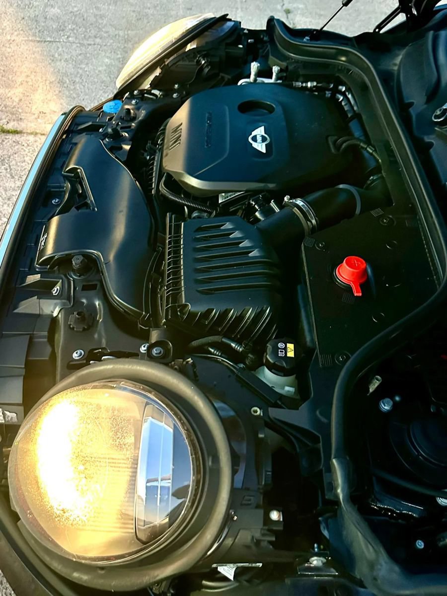 Used 2019 MINI Cooper 4-Door Hardtop FWD image 31