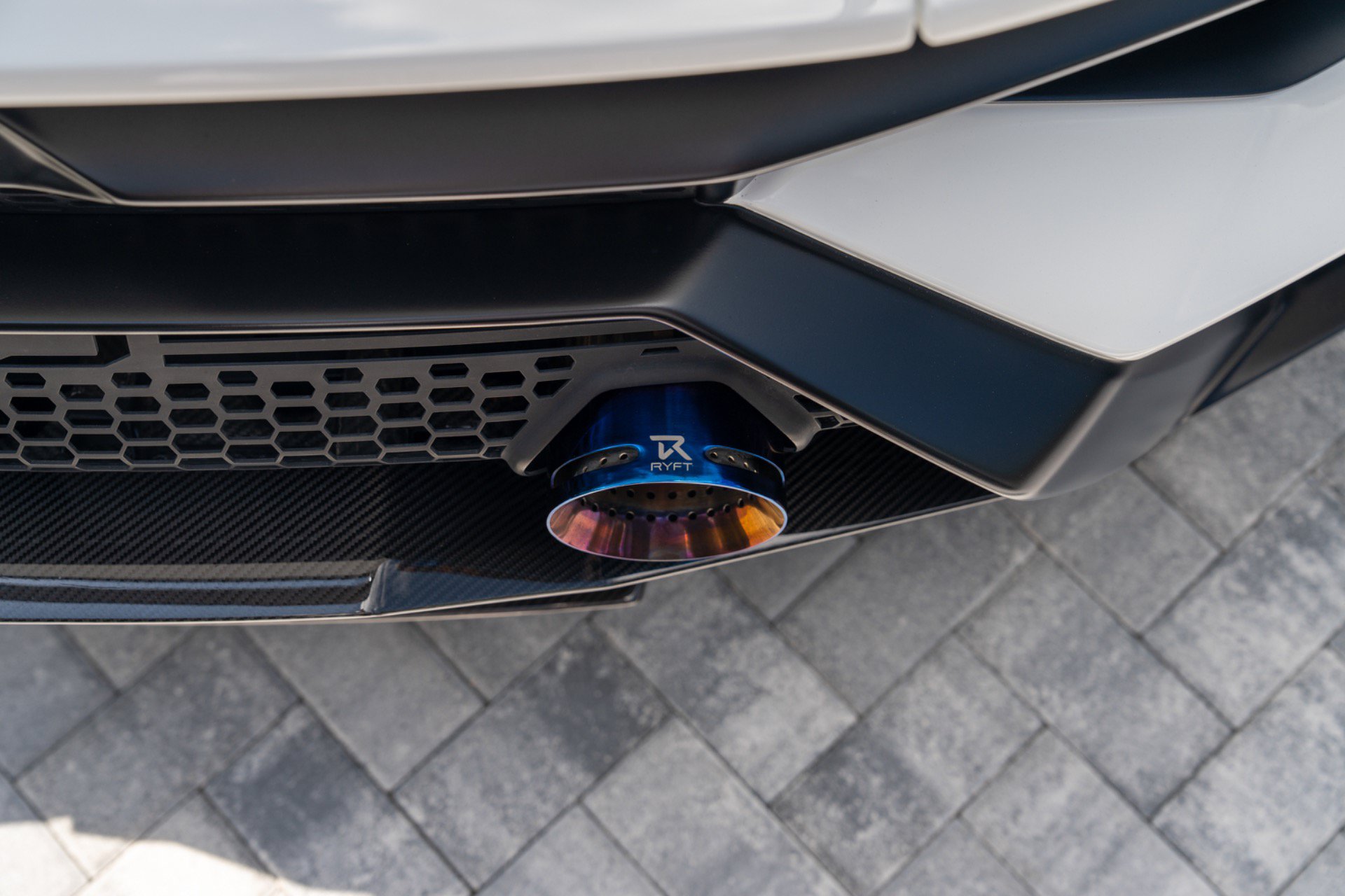Used 2021 Lamborghini Huracan STO RWD image 58