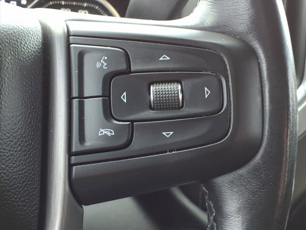 Used 2022 GMC Sierra 3500 Denali w/ Denali Black Diamond Edition image 20