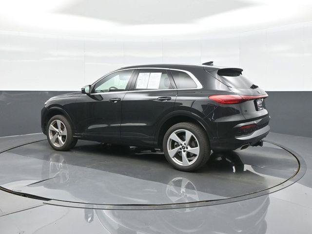 Certified 2025 Audi Q5 Premium Plus w/ Premium Plus AWD/4WD image 5