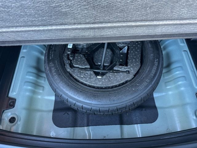 Used 2023 Kia Seltos SX image 44