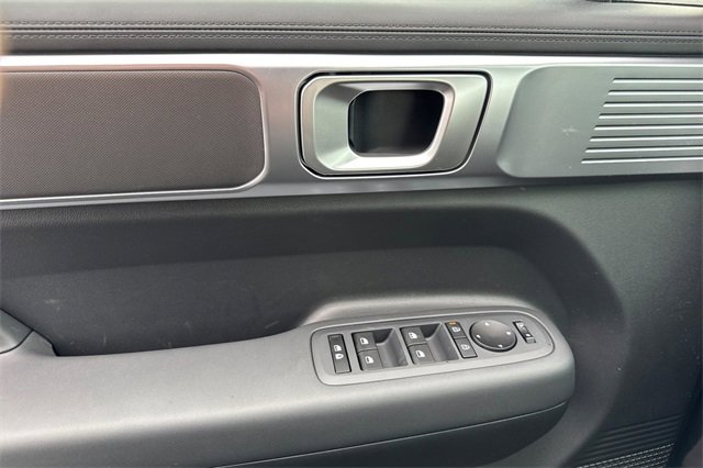 New 2026 Hyundai Santa Fe SE image 11