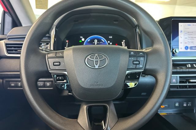 Used 2025 Toyota Camry LE FWD image 25