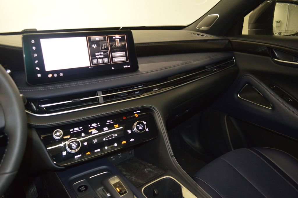 Certified 2026 INFINITI QX60 Sport w/ Dark Cargo Package image 24