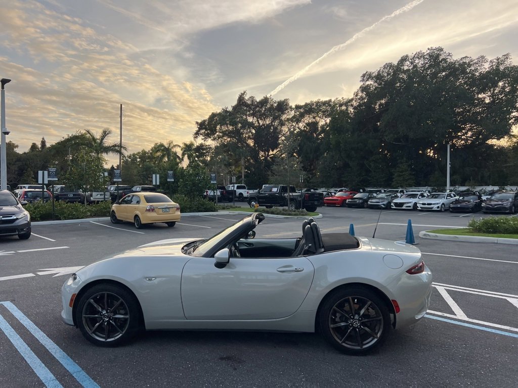 Used 2019 MAZDA MX-5 Miata Grand Touring image 13