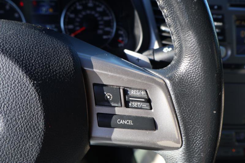Used 2014 Subaru Legacy 2.5i Limited w/ Moonroof Package AWD/4WD image 23