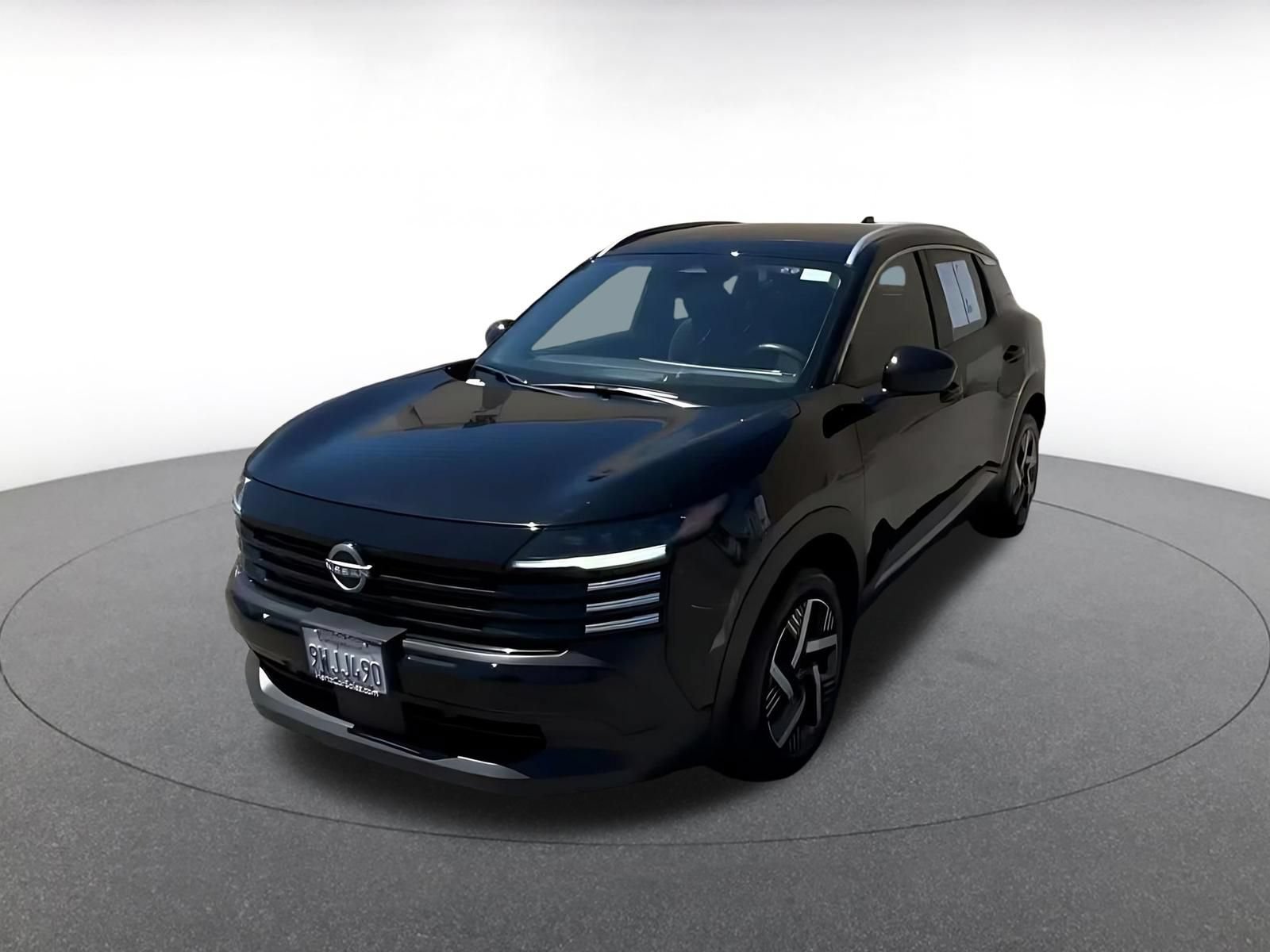 Used 2026 Nissan Kicks SV FWD image 6