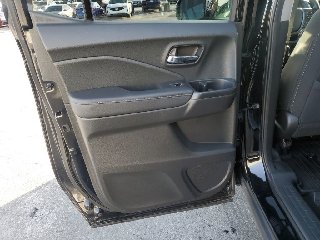 Used 2023 Honda Ridgeline Sport image 27