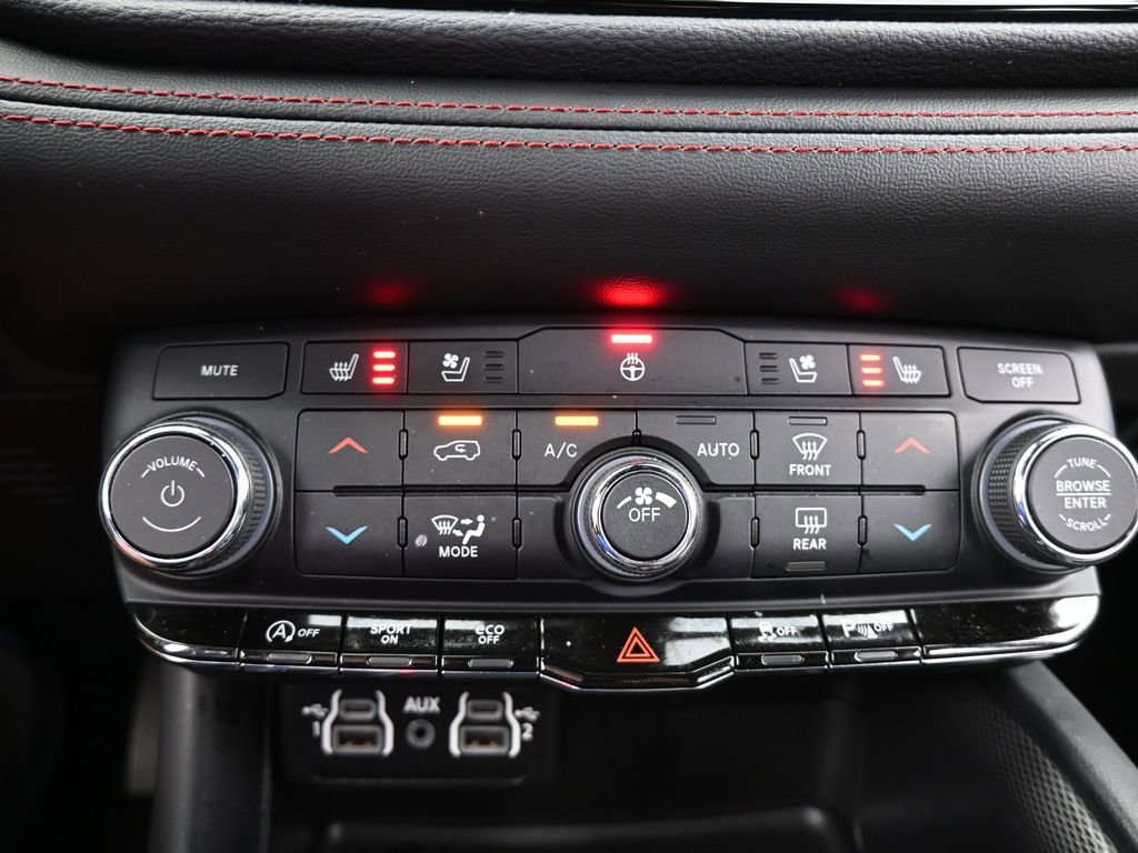 Used 2023 Dodge Durango GT image 25