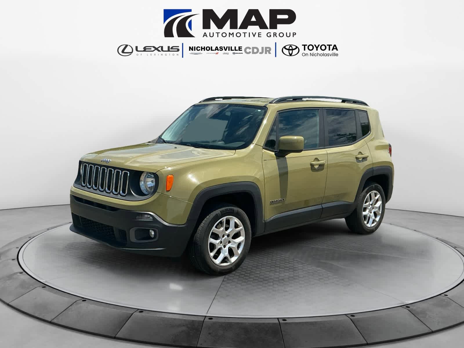 Used 2015 Jeep Renegade Latitude AWD/4WD image 1