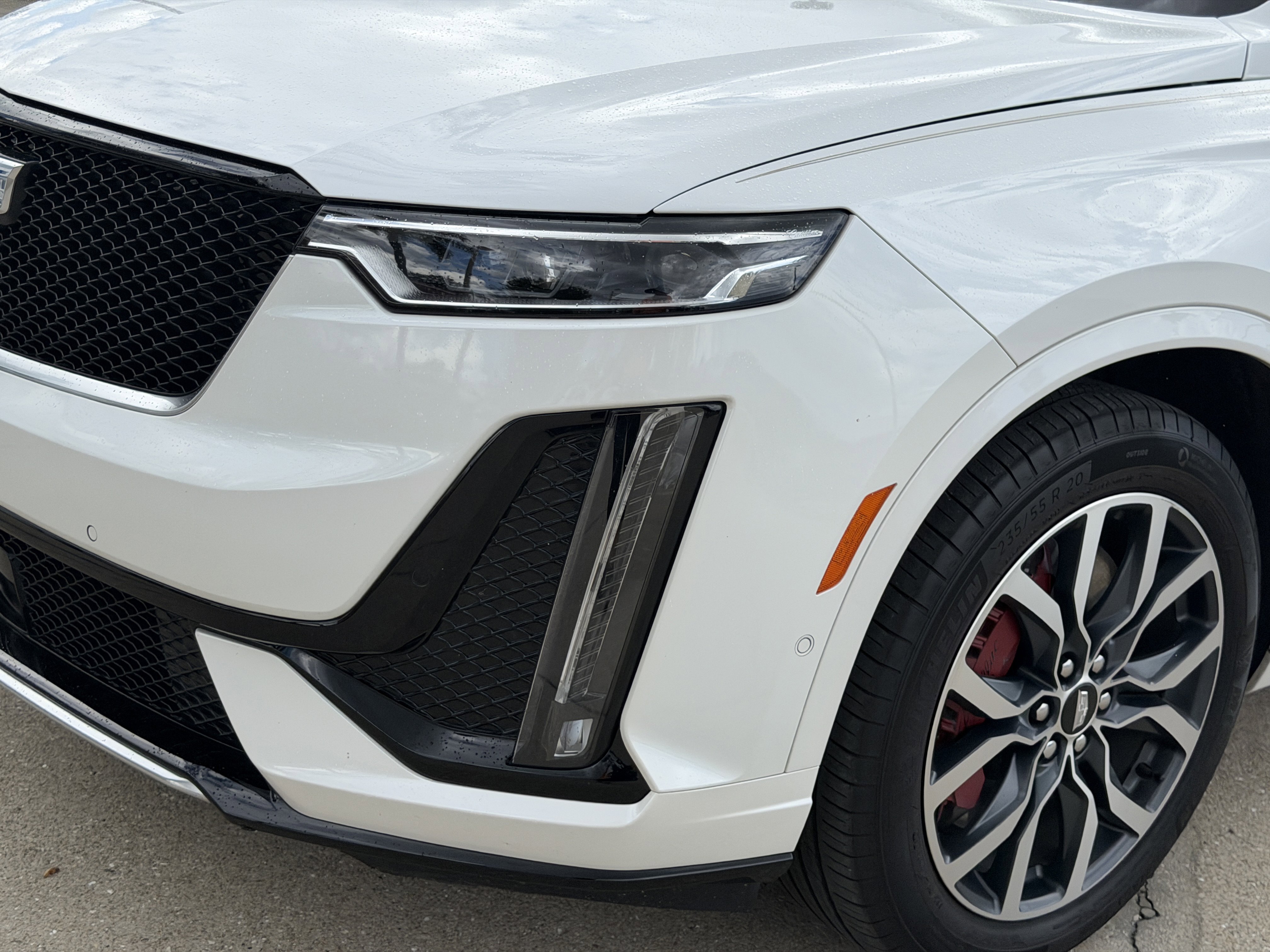 Certified 2025 Cadillac XT6 Sport w/ Technology Package image 8