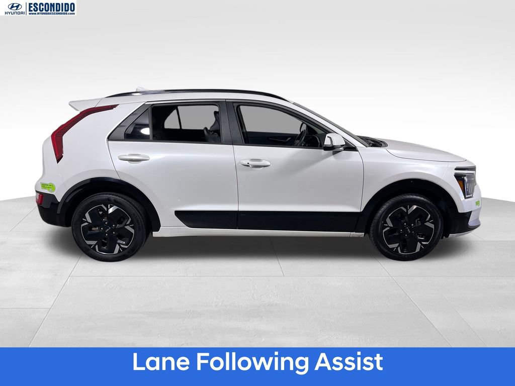 Used 2023 Kia Niro Wind FWD image 6