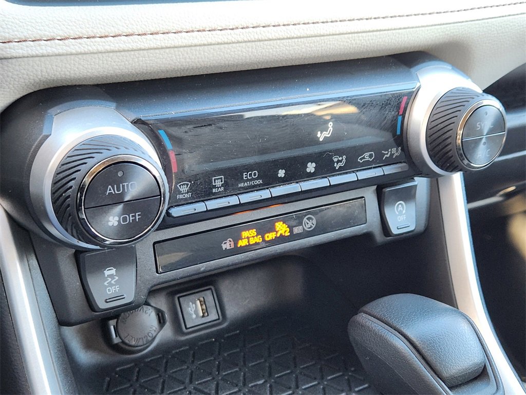 Used 2023 Toyota RAV4 XLE image 13