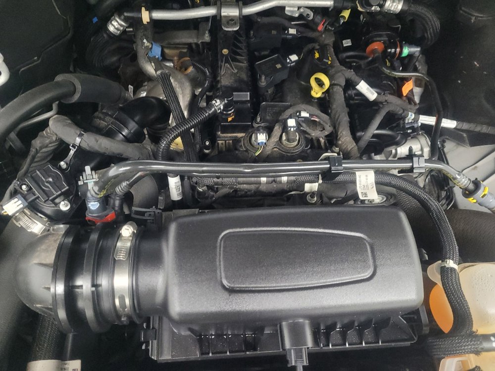 Used 2022 Ford Explorer XLT w/ Equipment Group 202A image 30