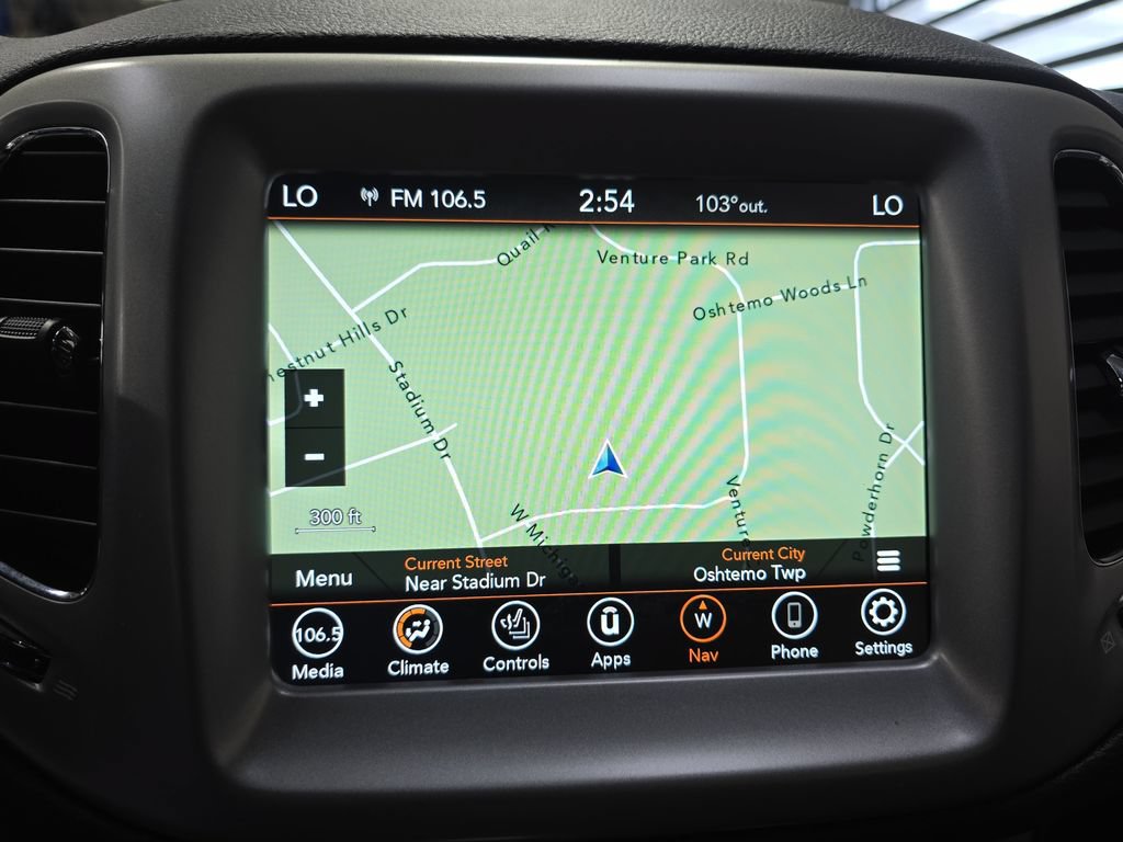 Used 2021 Jeep Compass Latitude w/ Sun and Sound Group AWD/4WD image 23