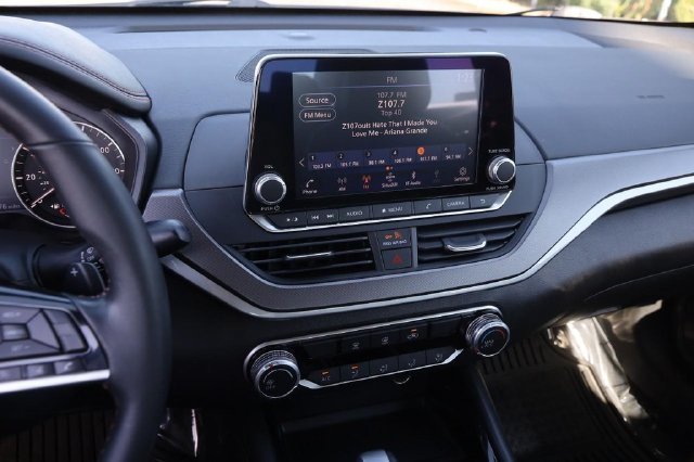 Certified 2024 Nissan Altima 2.5 SR FWD image 15
