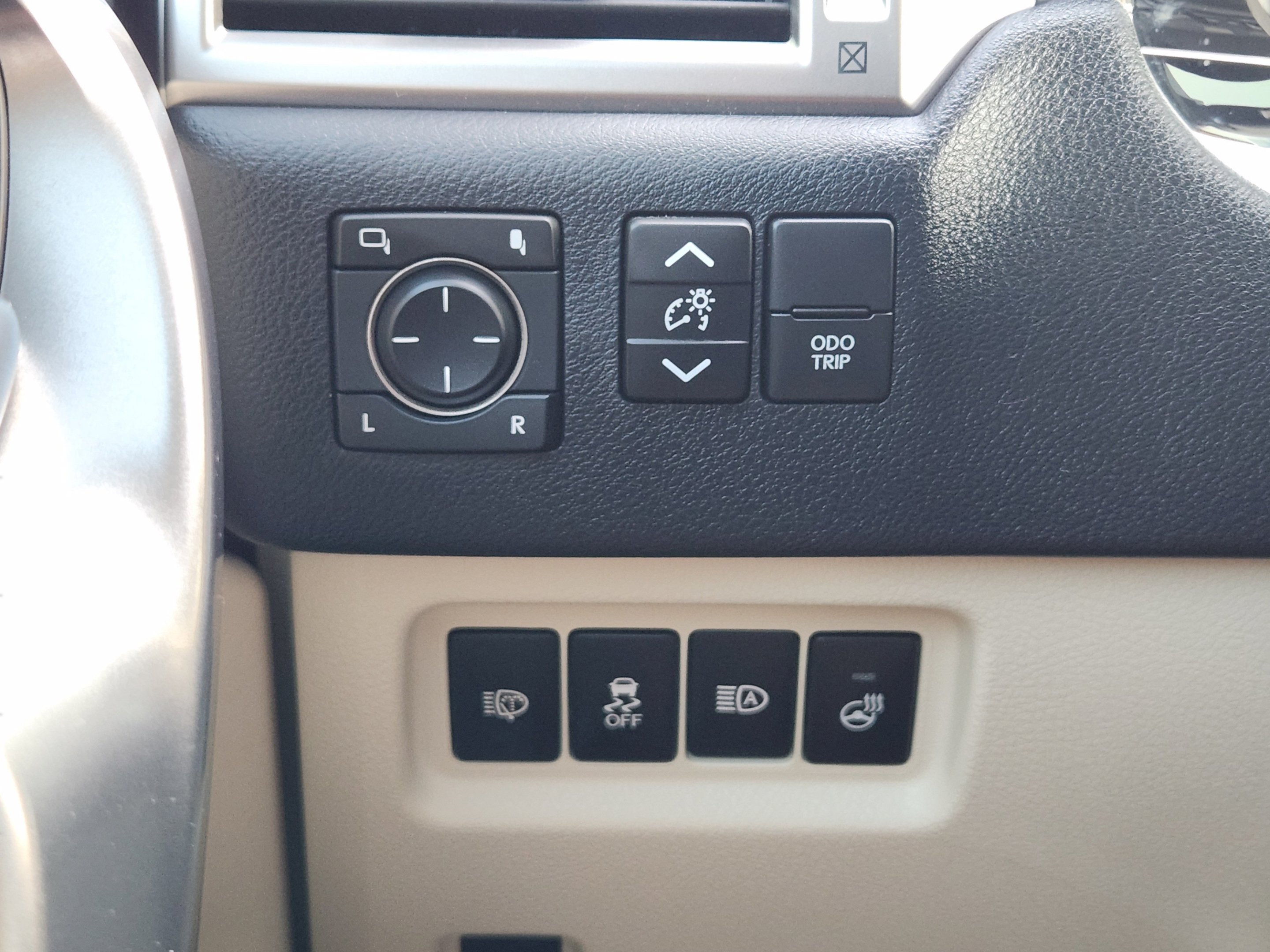 Used 2023 Lexus GX 460 Premium w/ Premium Package AWD/4WD image 18