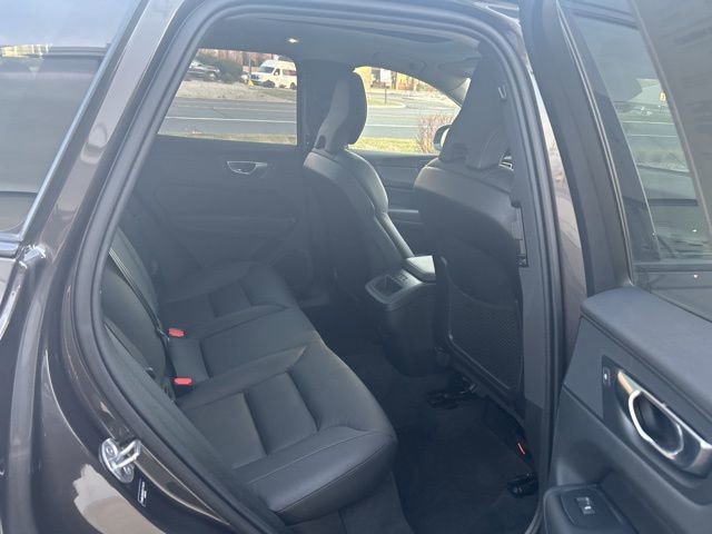 Certified 2025 Volvo XC60 B5 Plus w/ Climate Package image 13