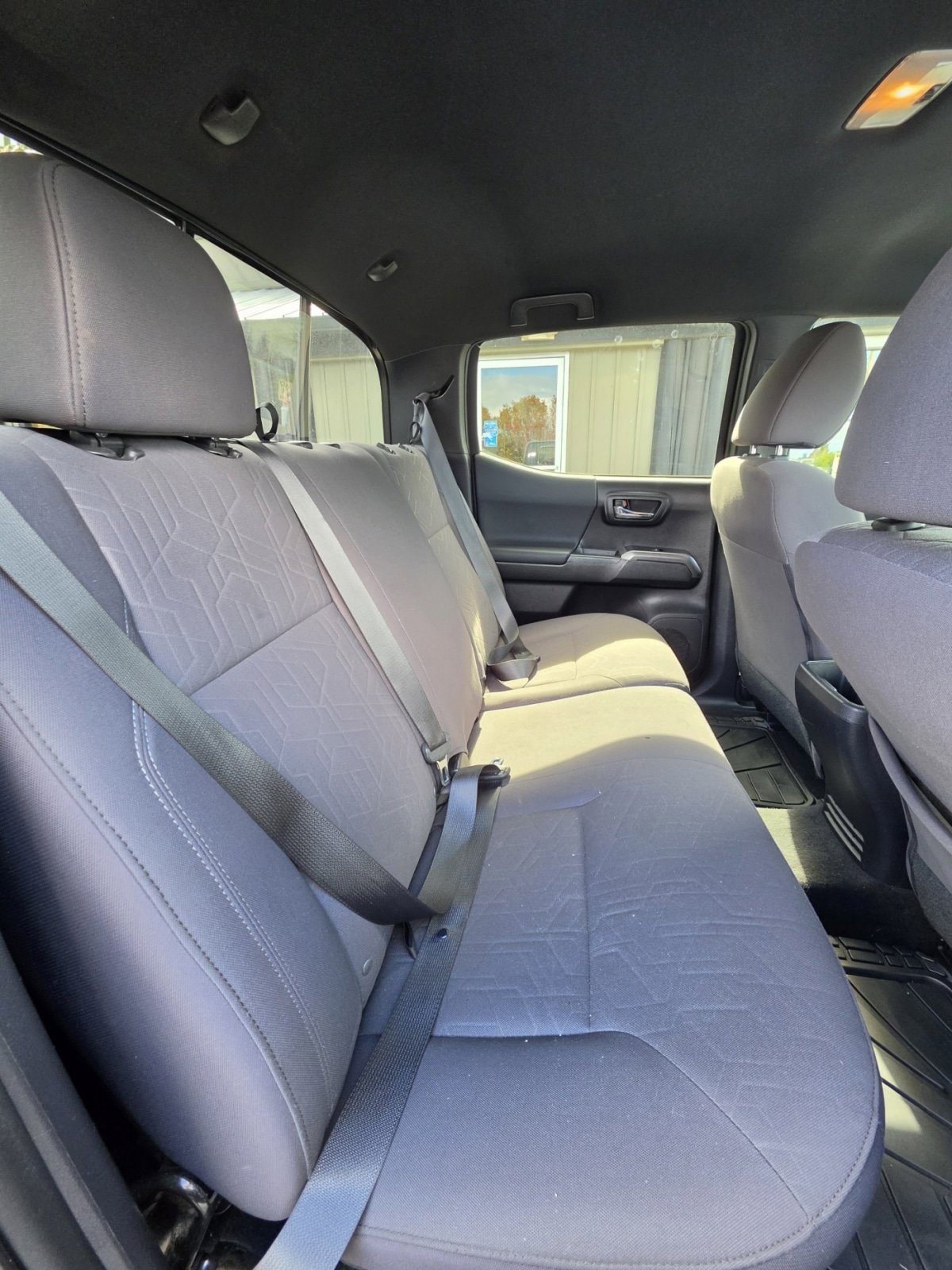 Used 2019 Toyota Tacoma TRD Off-Road AWD/4WD image 14