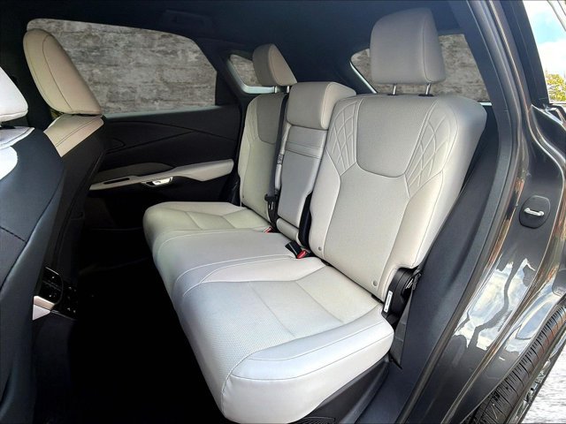 Certified 2026 Lexus RX 350h w/ Kick Snesor w/ Tow Package AWD/4WD image 24