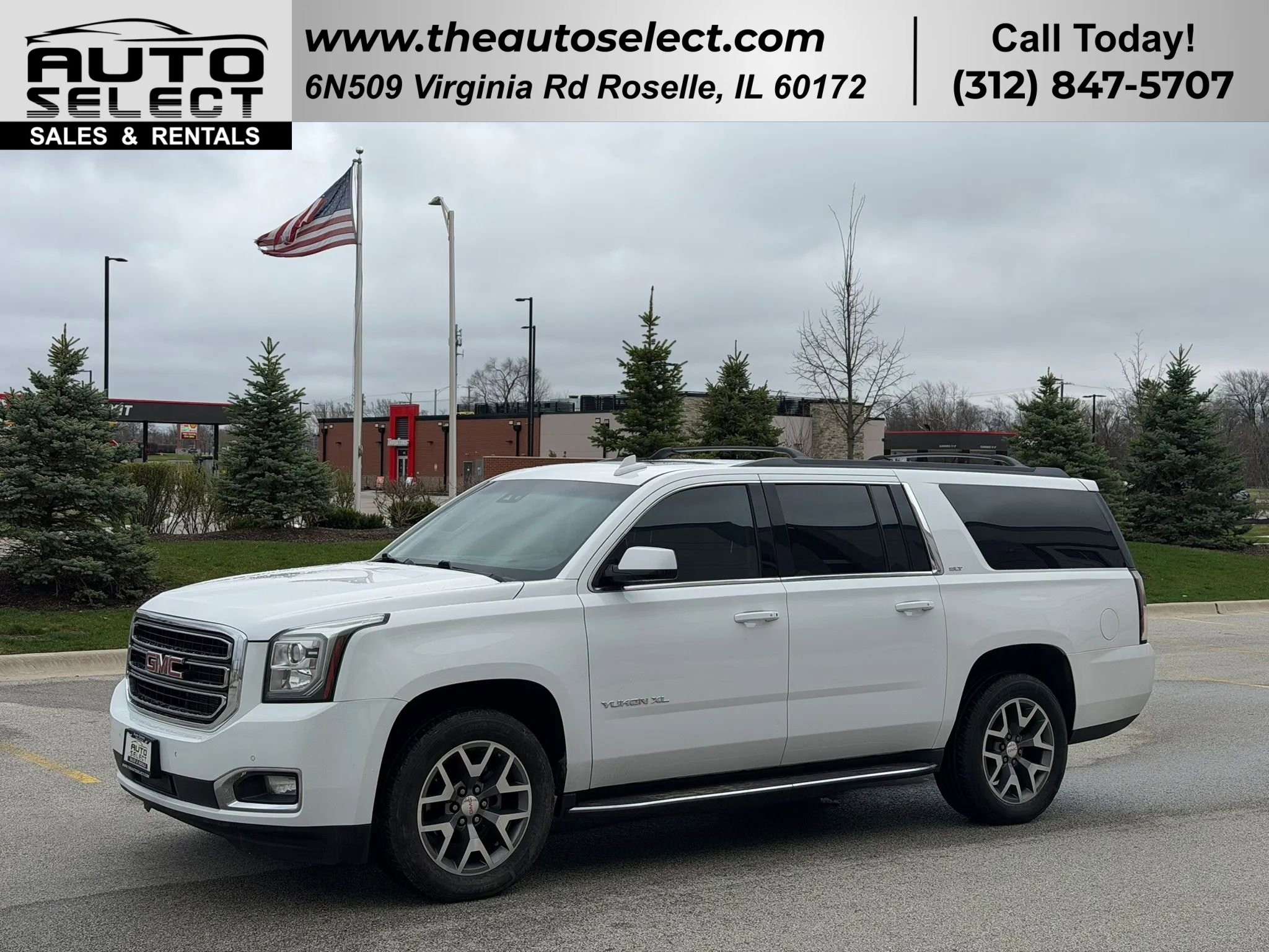 Used 2016 GMC Yukon XL SLT w/ HD Trailering Package image 1