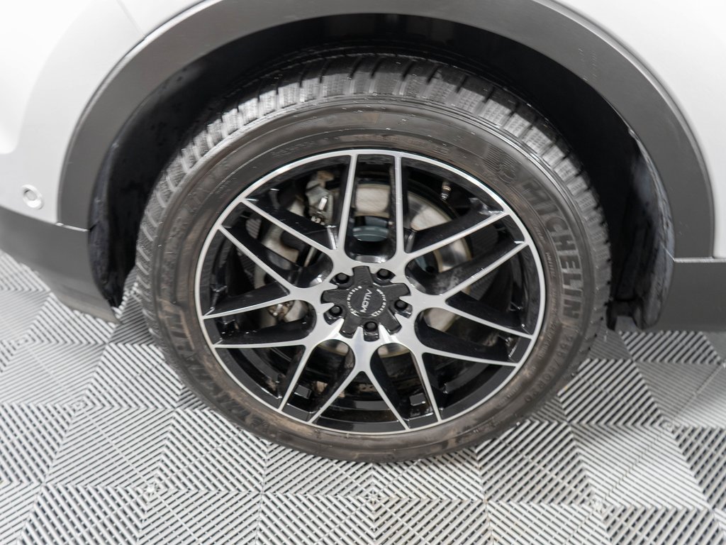 Used 2014 Ford Explorer Limited w/ Equipment Group 302A image 27