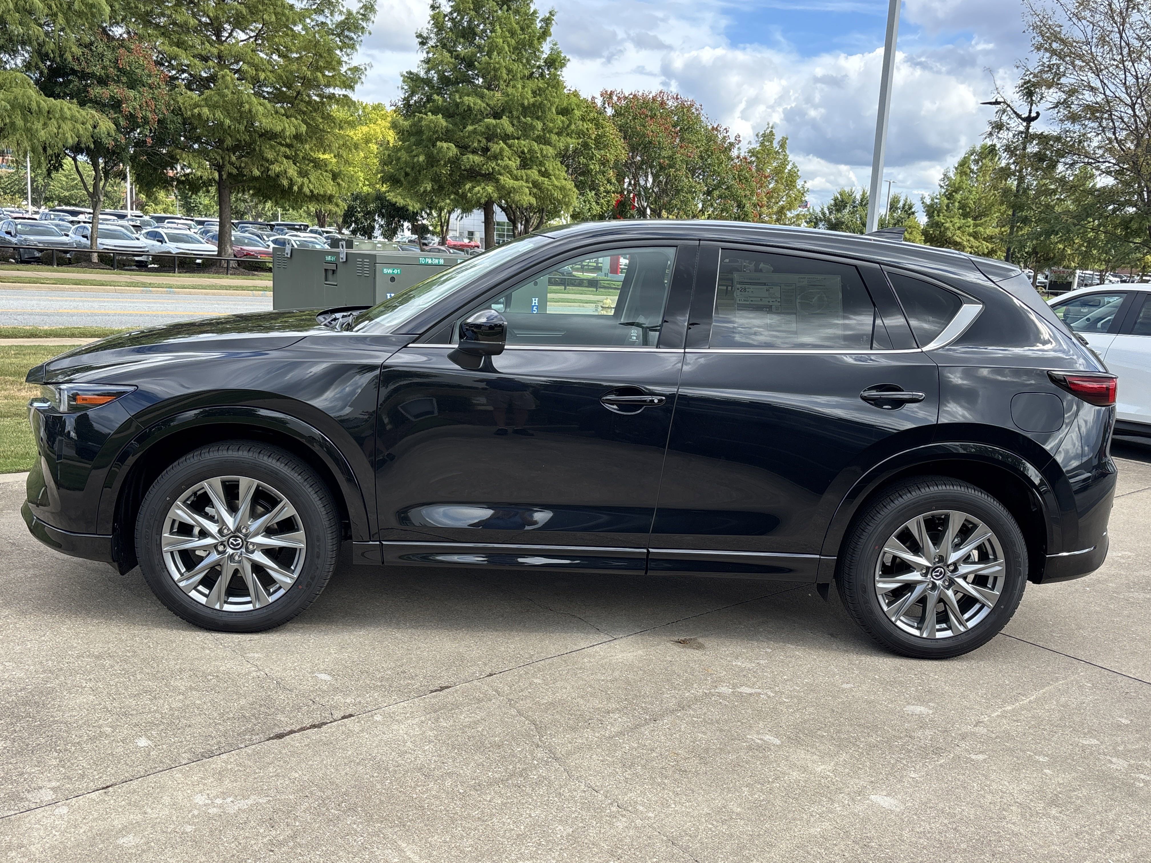 New 2025 MAZDA CX-5 AWD 2.5 S w/ Premium Plus Pkg image 10