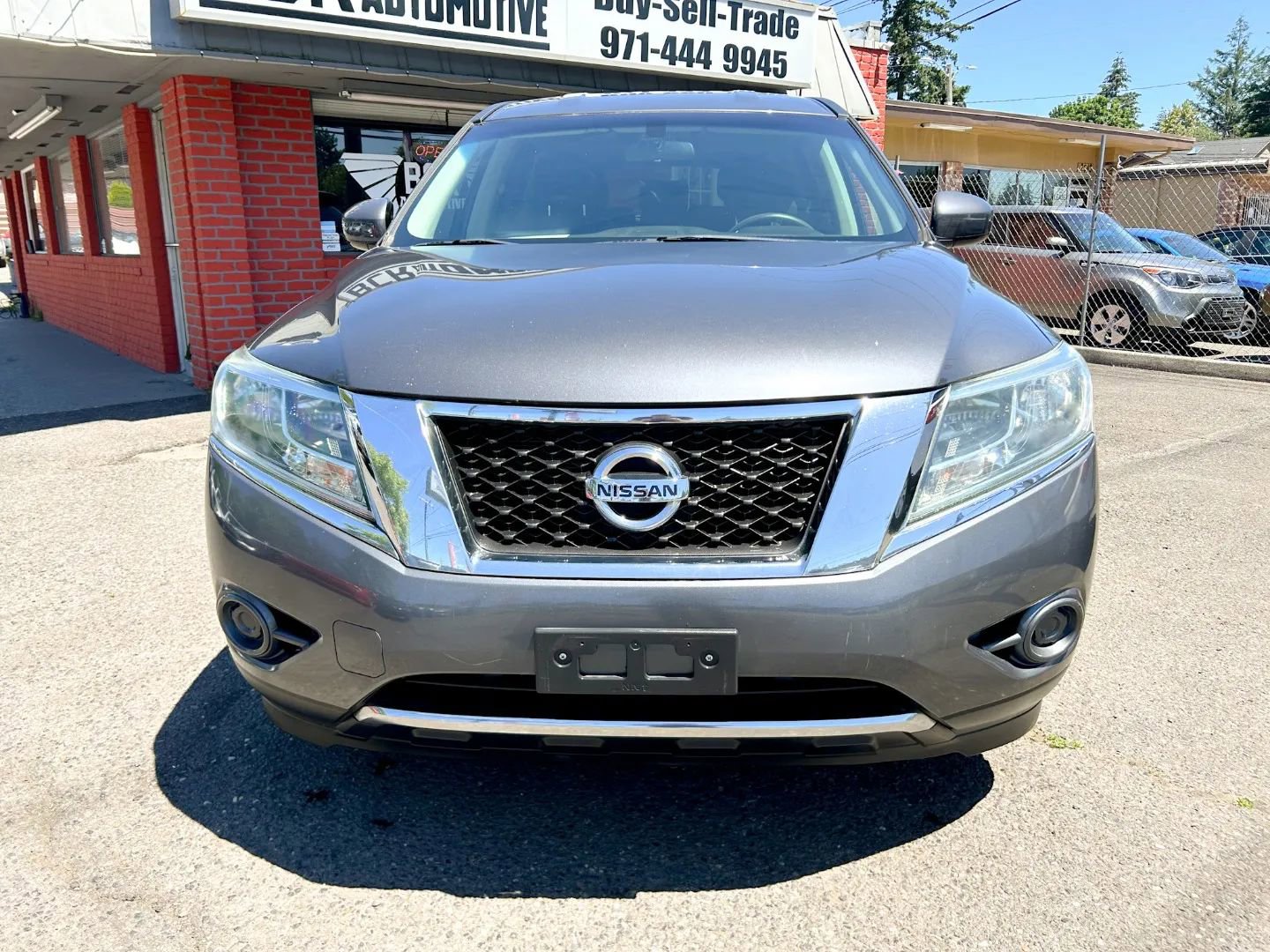 Used 2014 Nissan Pathfinder S image 6