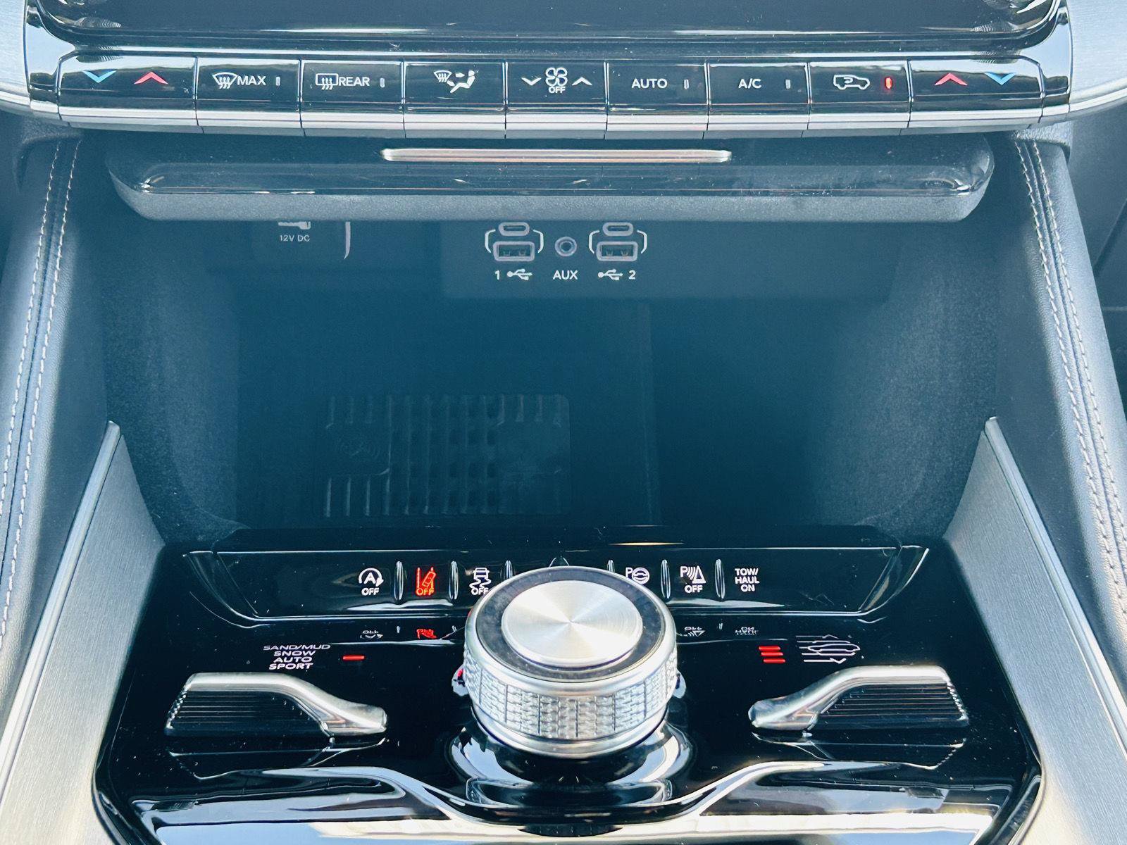 New 2026 Jeep Grand Wagoneer Limited AWD/4WD image 29