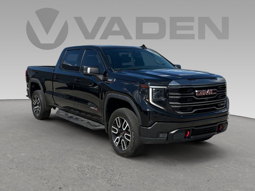 Used 2023 GMC Sierra 1500 AT4 w/ AT4 Preferred Package image 1