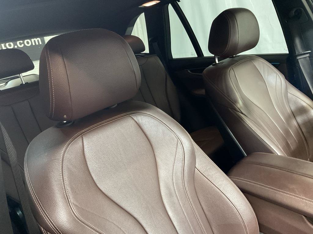 Used 2018 BMW X5 xDrive50i AWD/4WD image 37