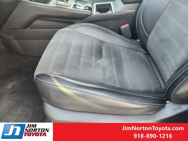 Used 2024 Mitsubishi Outlander SE image 26