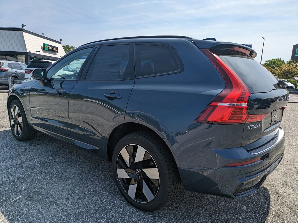 New 2025 Volvo XC60 T8 Plus w/ Protection Package Premier AWD/4WD image 6