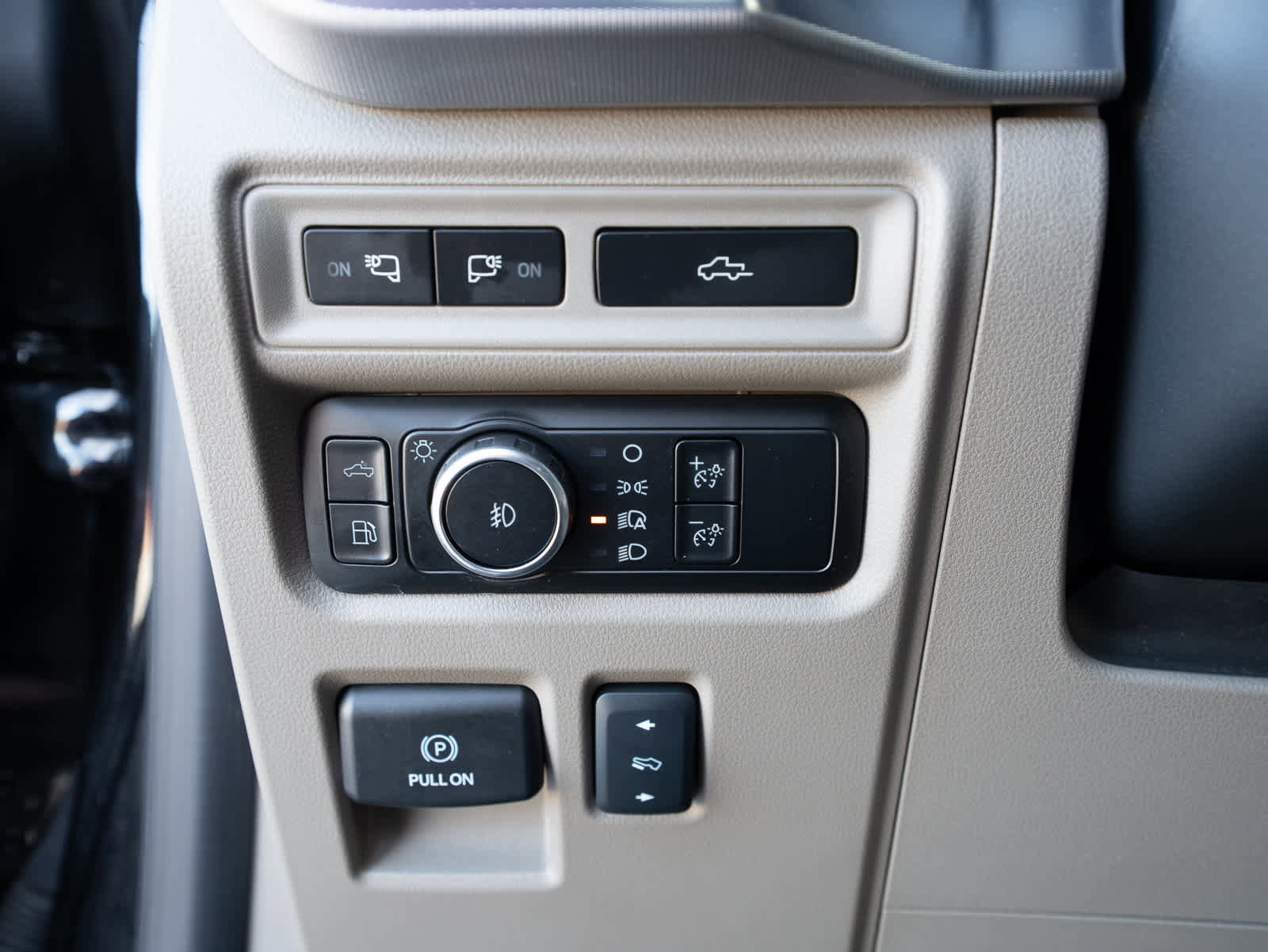 Used 2024 Ford F150 Platinum w/ Equipment Group 703A Plus image 20