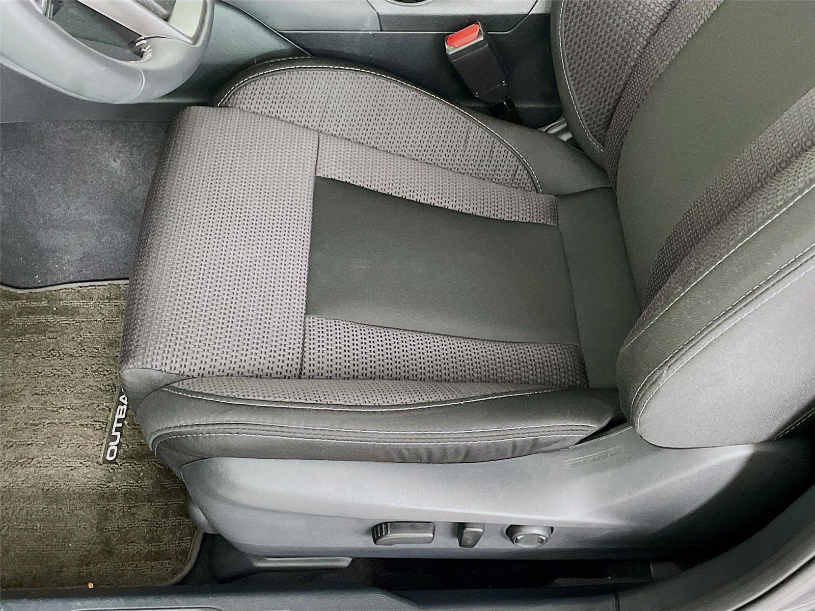 Certified 2025 Subaru Outback Premium AWD/4WD image 22